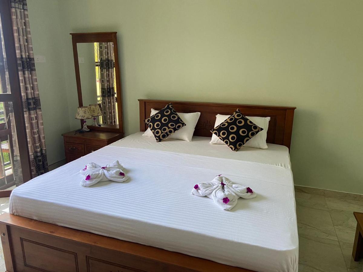 Nirosha Guest House Galle Exteriör bild