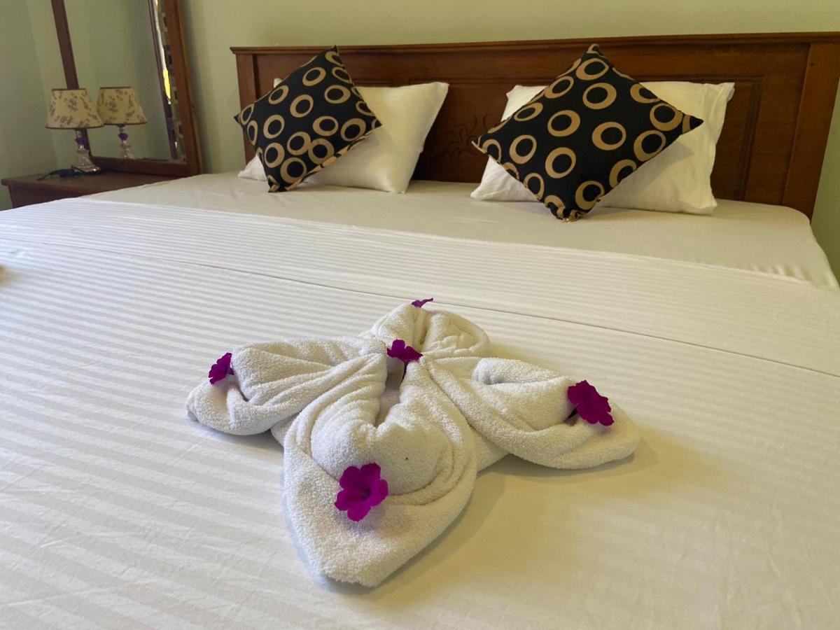 Nirosha Guest House Galle Exteriör bild