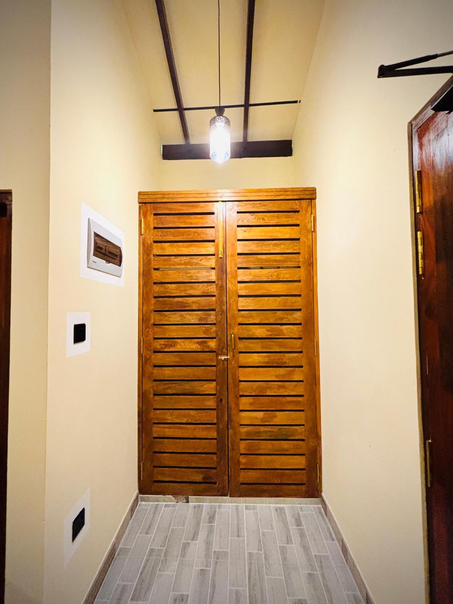 Nirosha Guest House Galle Exteriör bild